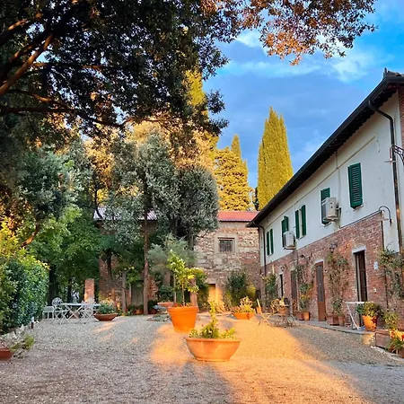 Santa Luce * فويانو ديلا تشيانا