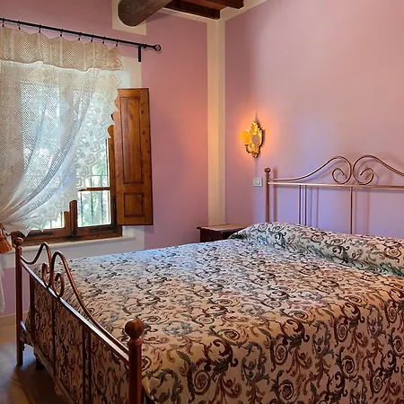 Santa Luce مزرعة للإقامة فويانو ديلا تشيانا